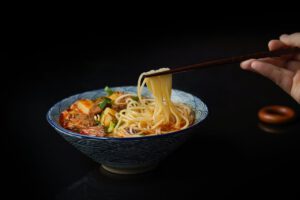 Chilli oil noodles, black vinegar