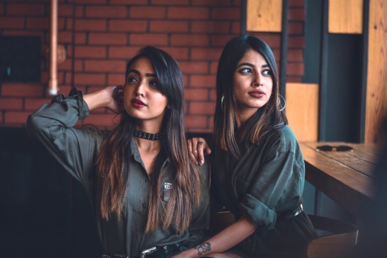 A model for your photoshoots or want to look at some cute girls.