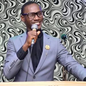 Michael Oluwayimika
